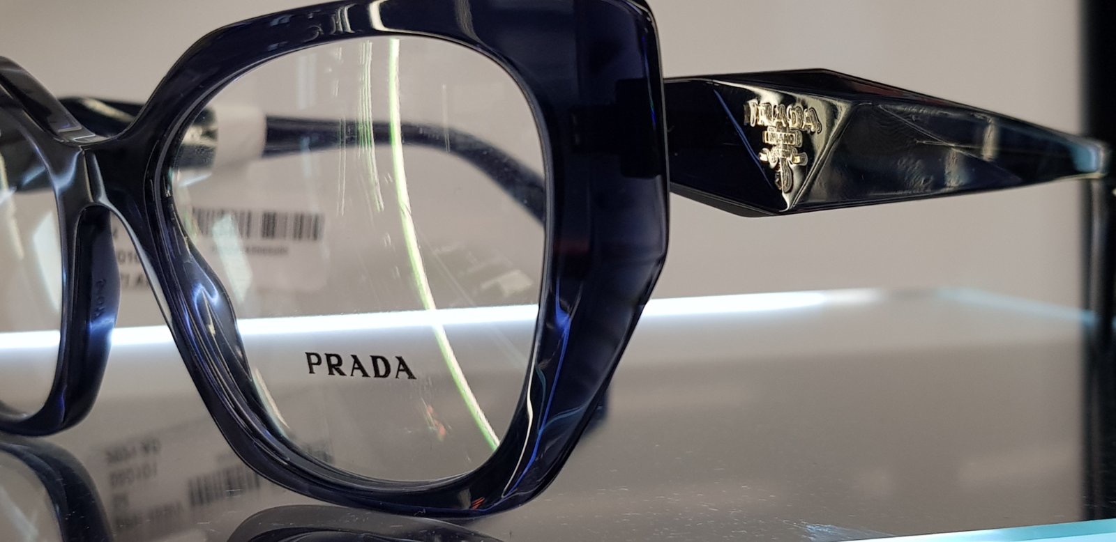 luxottica roadshow